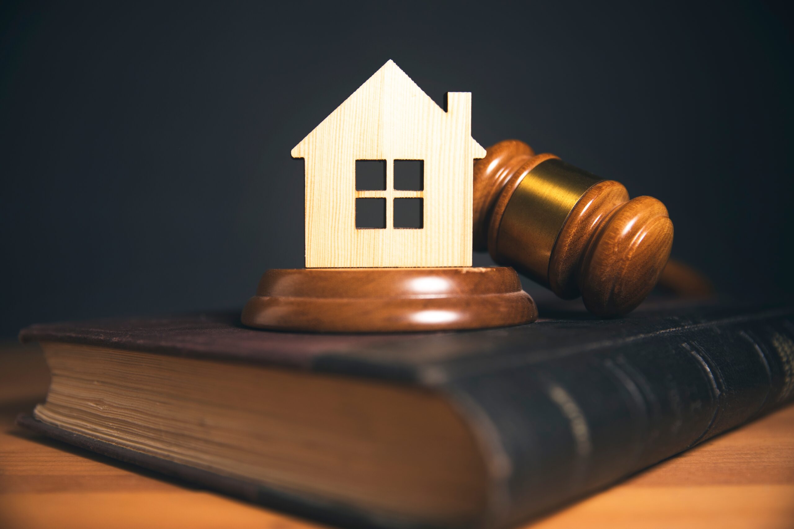 Judge,Auction,And,Real,Estate,Concept